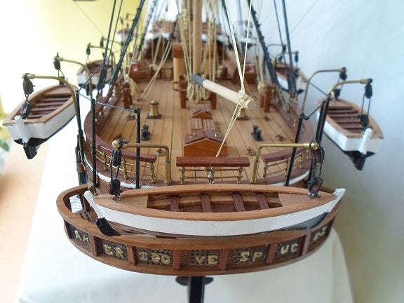 Lllunimon 65 Cm Amerigo Vespucci Modello Ship Modello in Legno Barca A Vela  in Legno Nautical Wood Collection Regalo Perfetto : : Giochi e  giocattoli