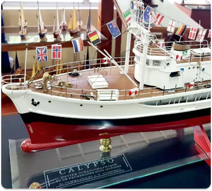 Authentic local craftsmanship by Bobato Ship Models, the best handcrafted ship model builder in Mauritius since 1990.