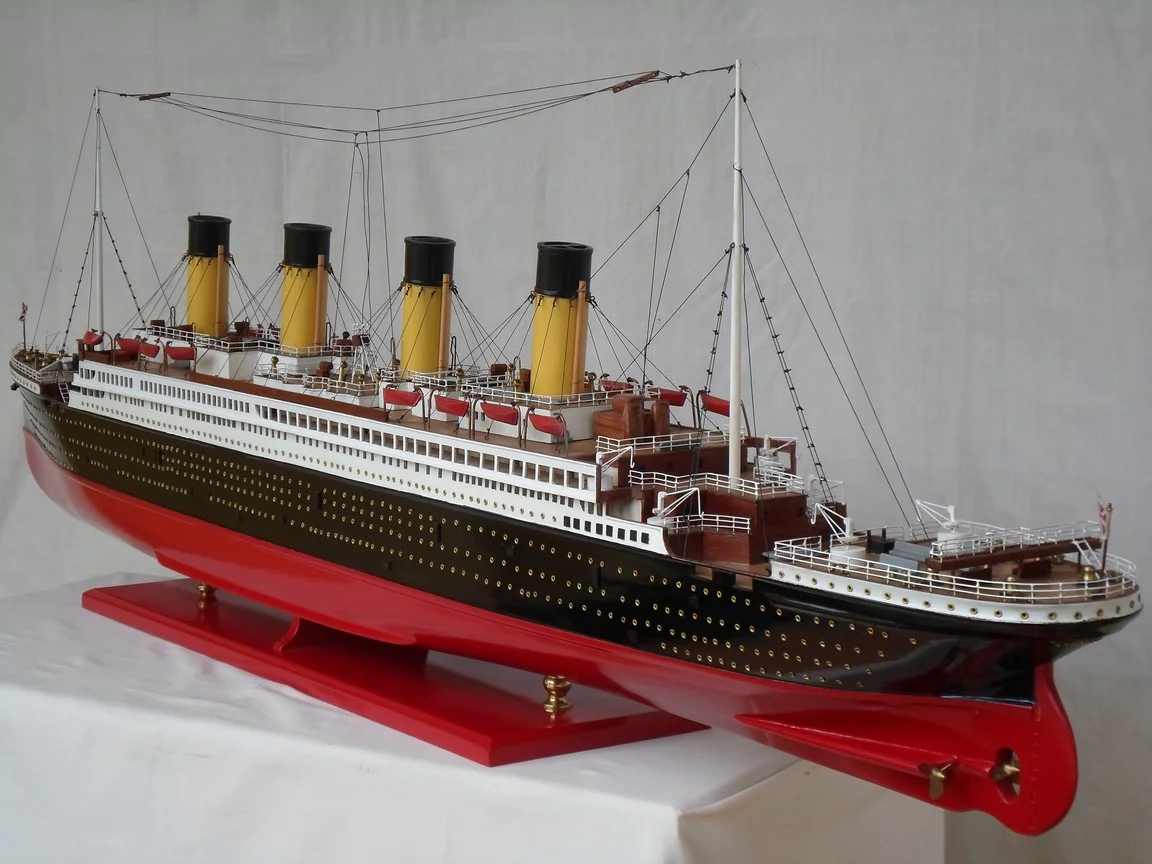 Titanic Luxury Ocean Liner