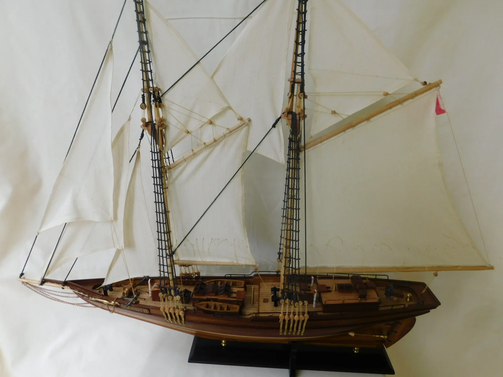 Blue nose Yacht Models version version - Bobato Ship Models