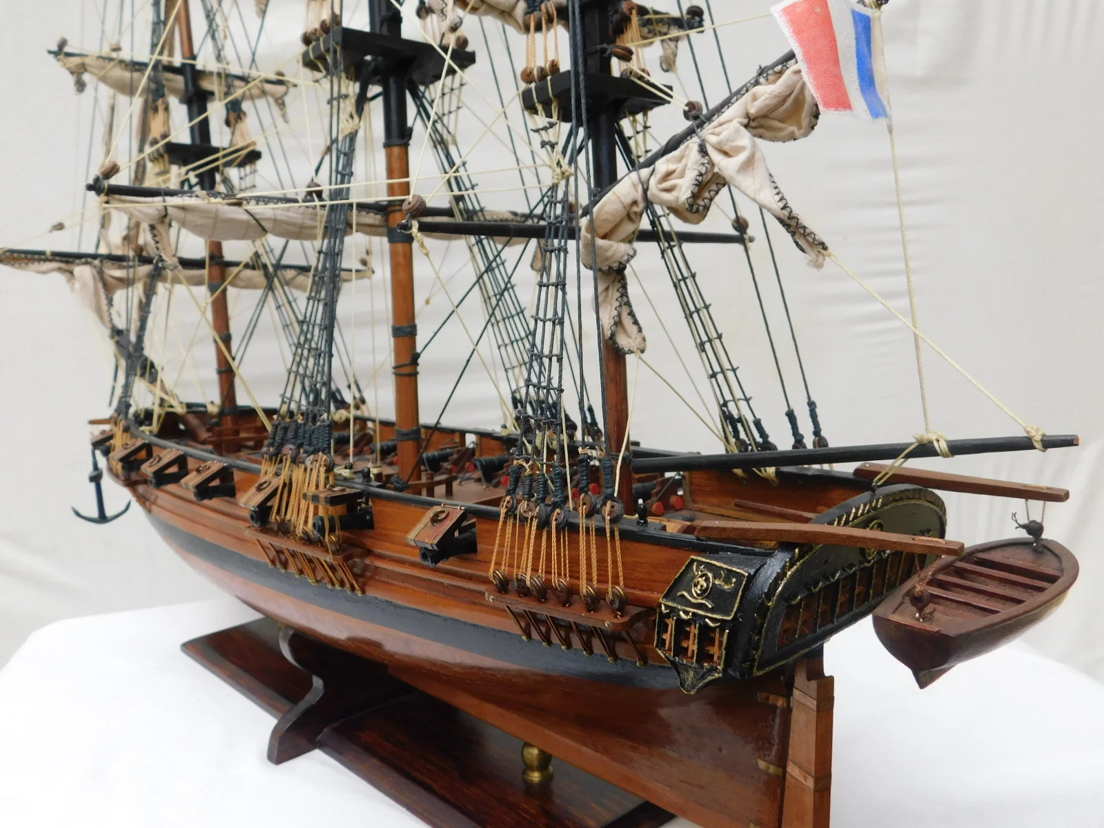 L'Astrolabe is an Exploration ship12