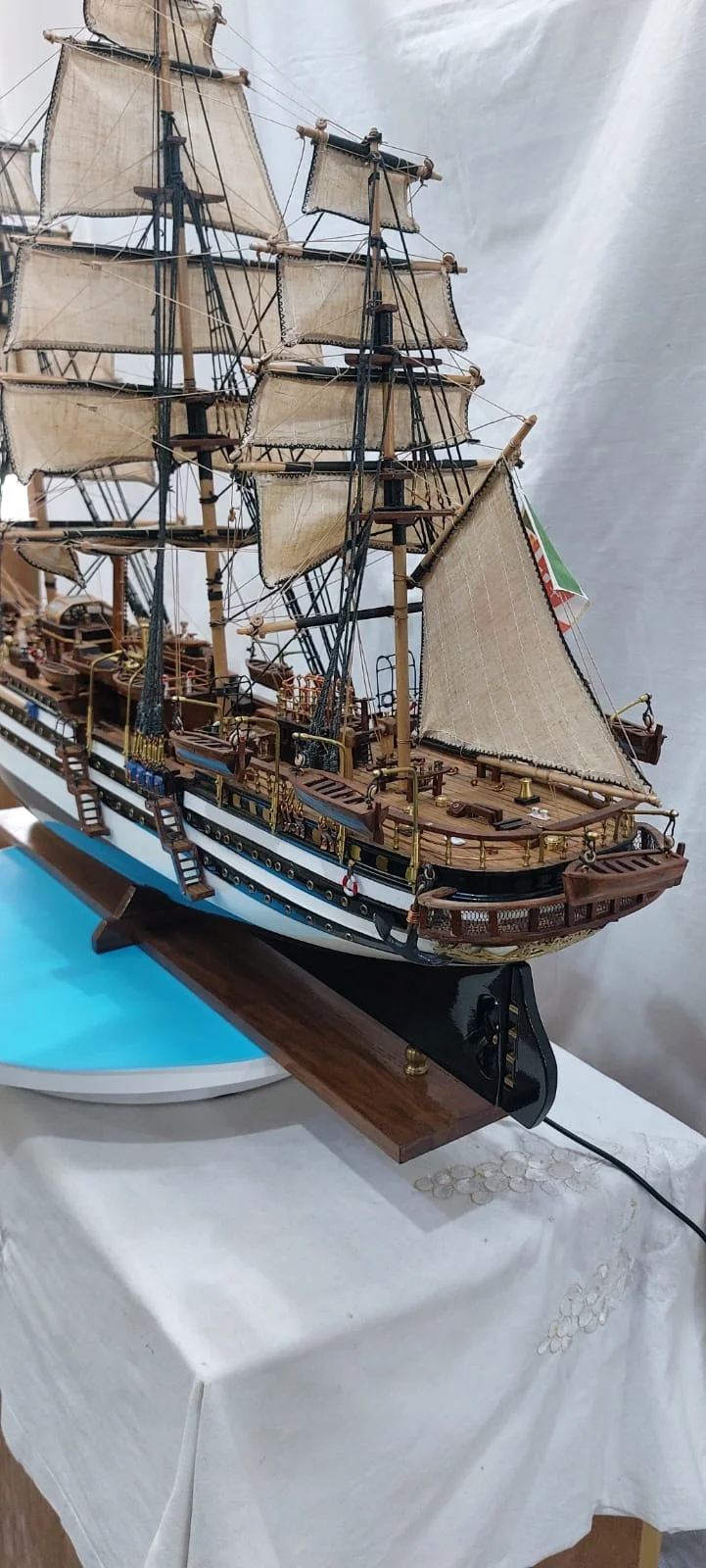 Amerigo Vespucci Ship Models Bobato Black Hull and White Strip41