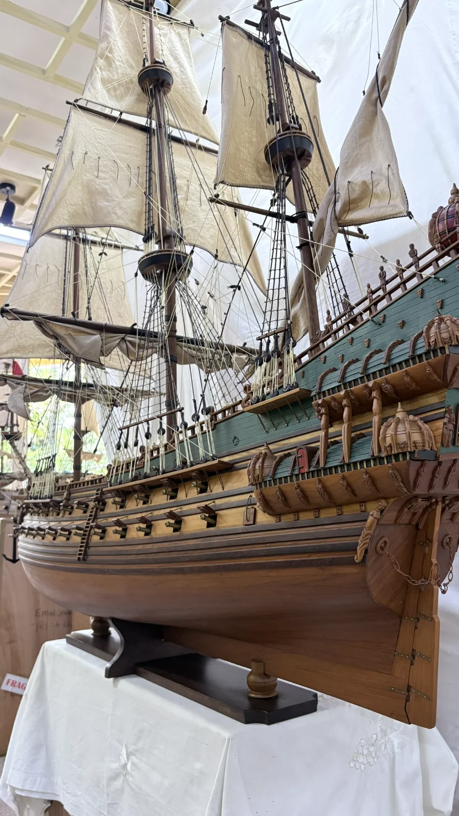 Large handcrafted 1m 40cm wooden Vasa ship model replica with detailed rigging and sails