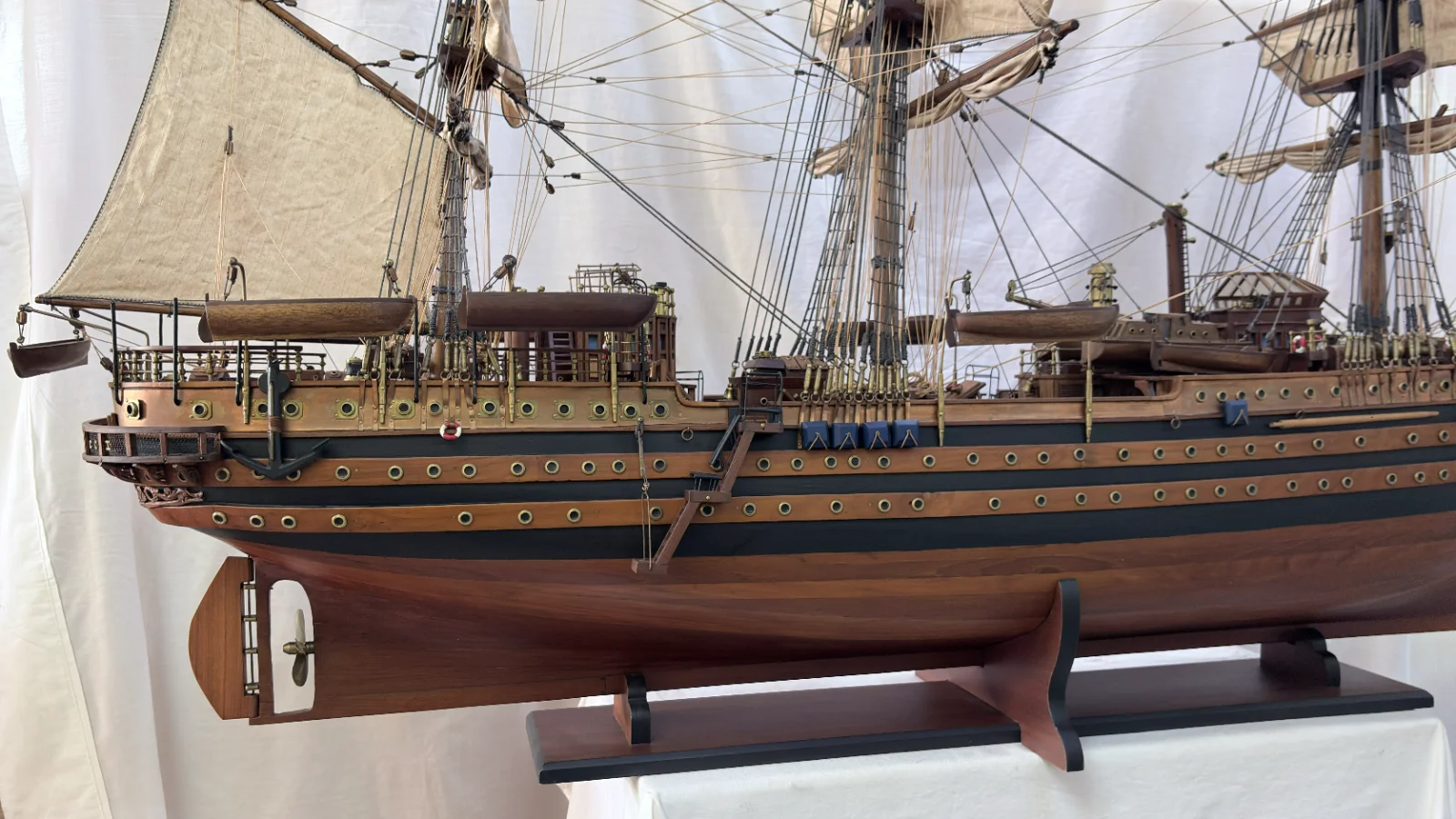 Handcrafted 90cm wooden Amerigo Vespucci ship model replica with detailed rigging and sails