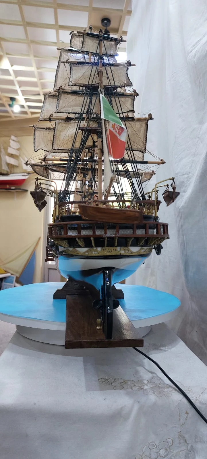Amerigo Vespucci Ship Models Bobato Black Hull and White Strip back view