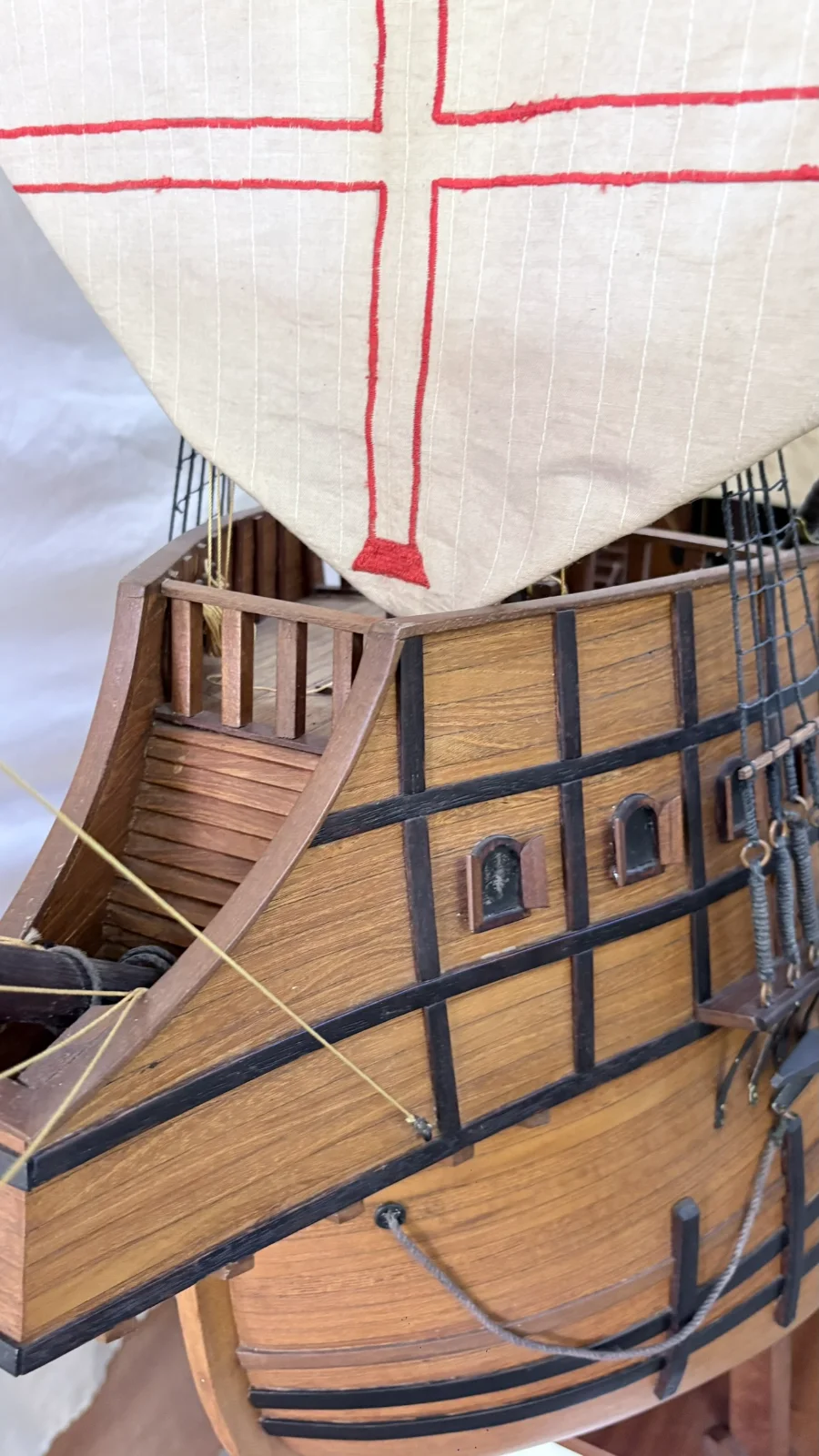 Large handcrafted 1m 80cm wooden Sao Gabriel ship model replica with detailed rigging and sails