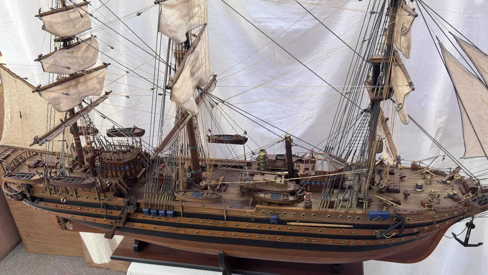 Handcrafted 90cm wooden Amerigo Vespucci ship model replica with detailed rigging and sails