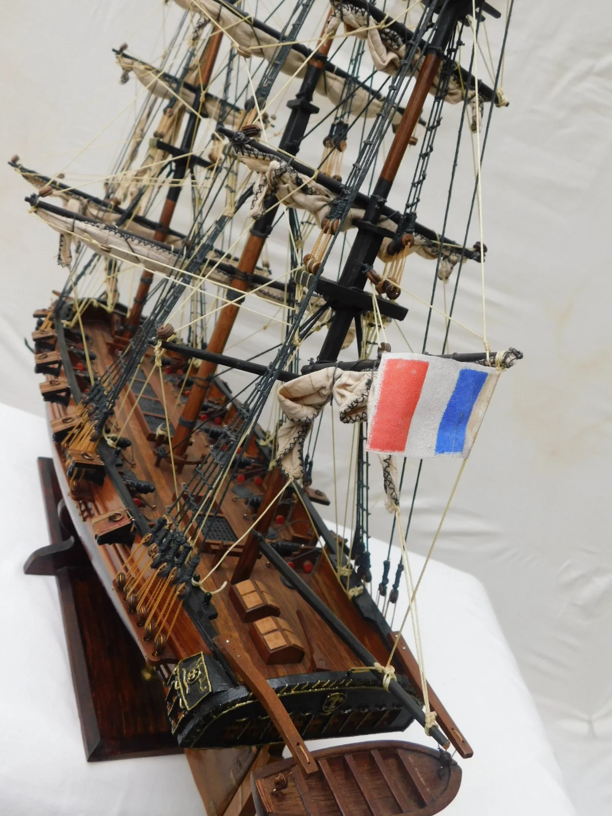 L'Astrolabe is an Exploration ship13
