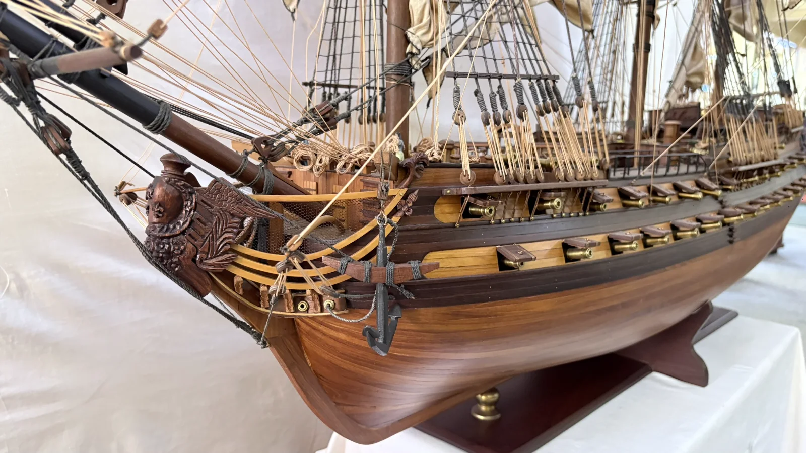 Large handcrafted 1m 70cm wooden Le Superbe warship model replica with detailed rigging and sails
