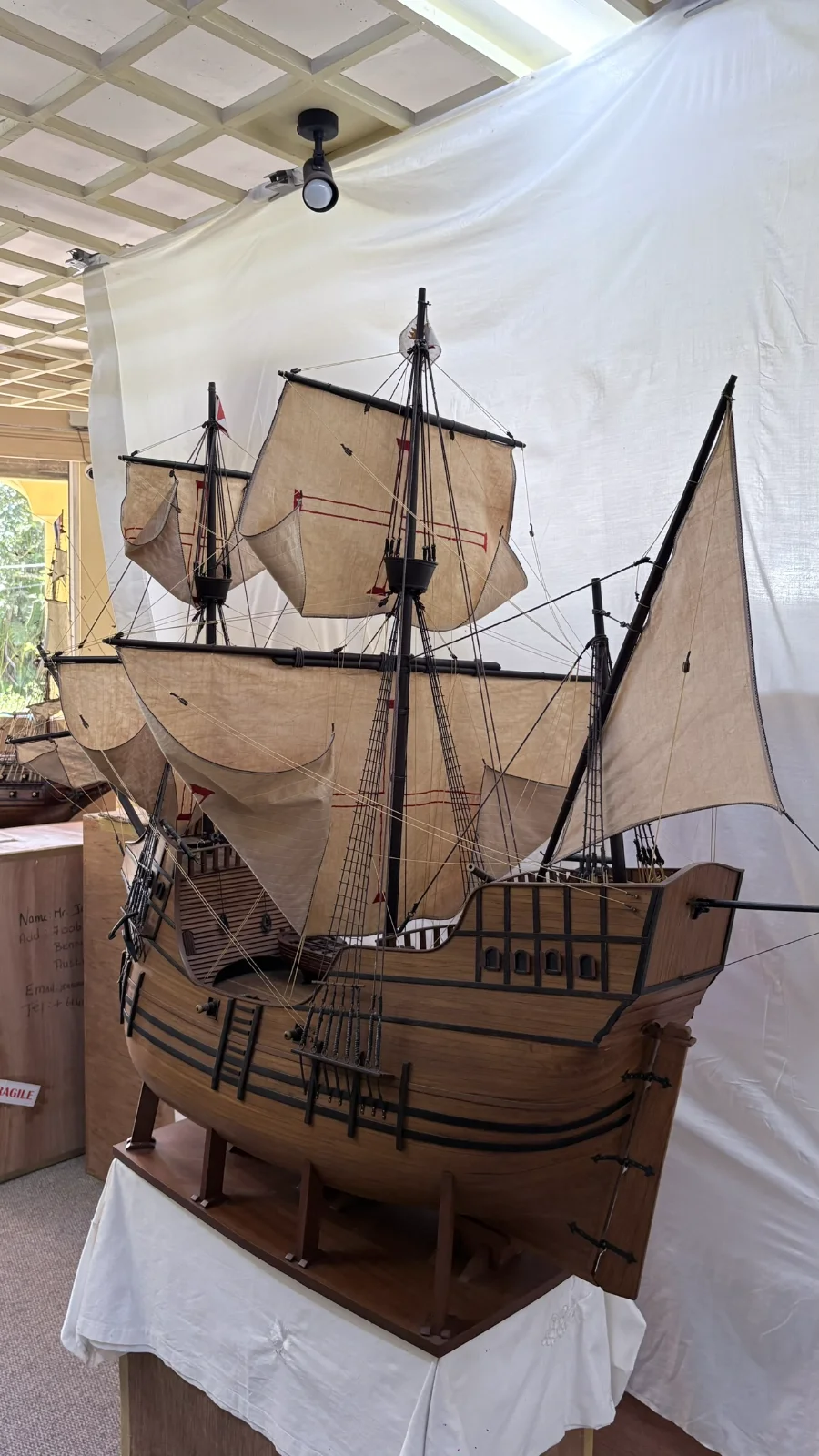 Large handcrafted 1m 80cm wooden Sao Gabriel ship model replica with detailed rigging and sails