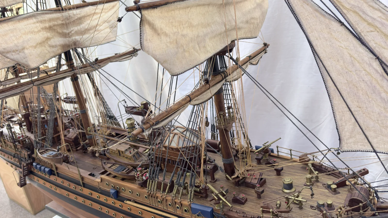 Handcrafted 90cm wooden Amerigo Vespucci ship model replica with detailed rigging and sails