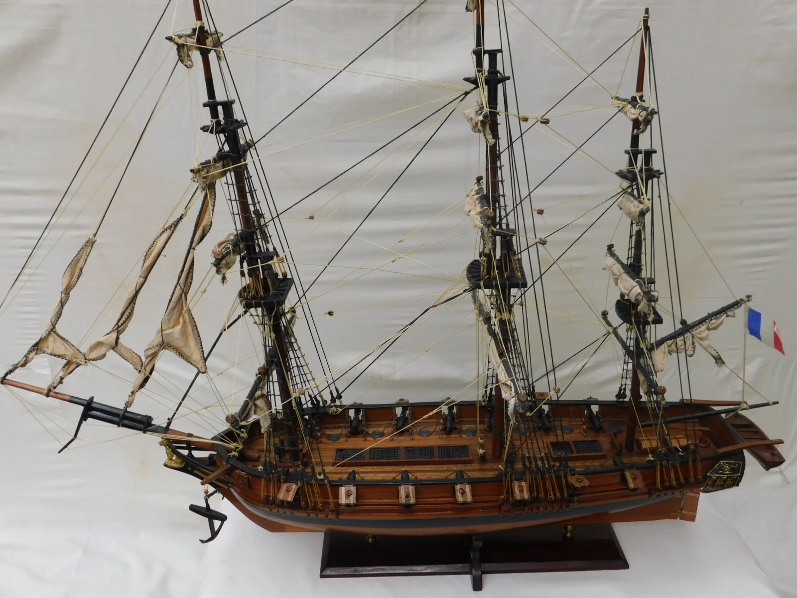 L'Astrolabe is an Exploration ship9